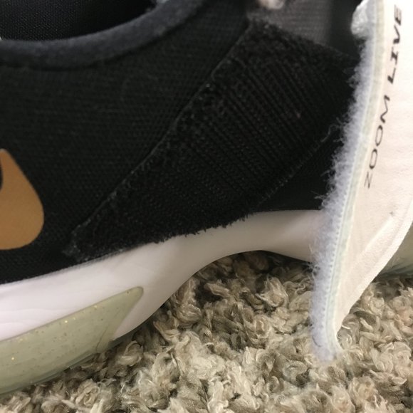 Nike Zoom Live EP Men's Basketball Shoes - Picture 7 of 8